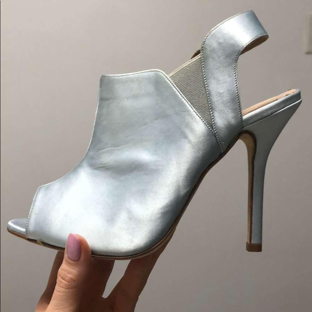 Baby blue satin peep toe bootie - Picture 2 of 5